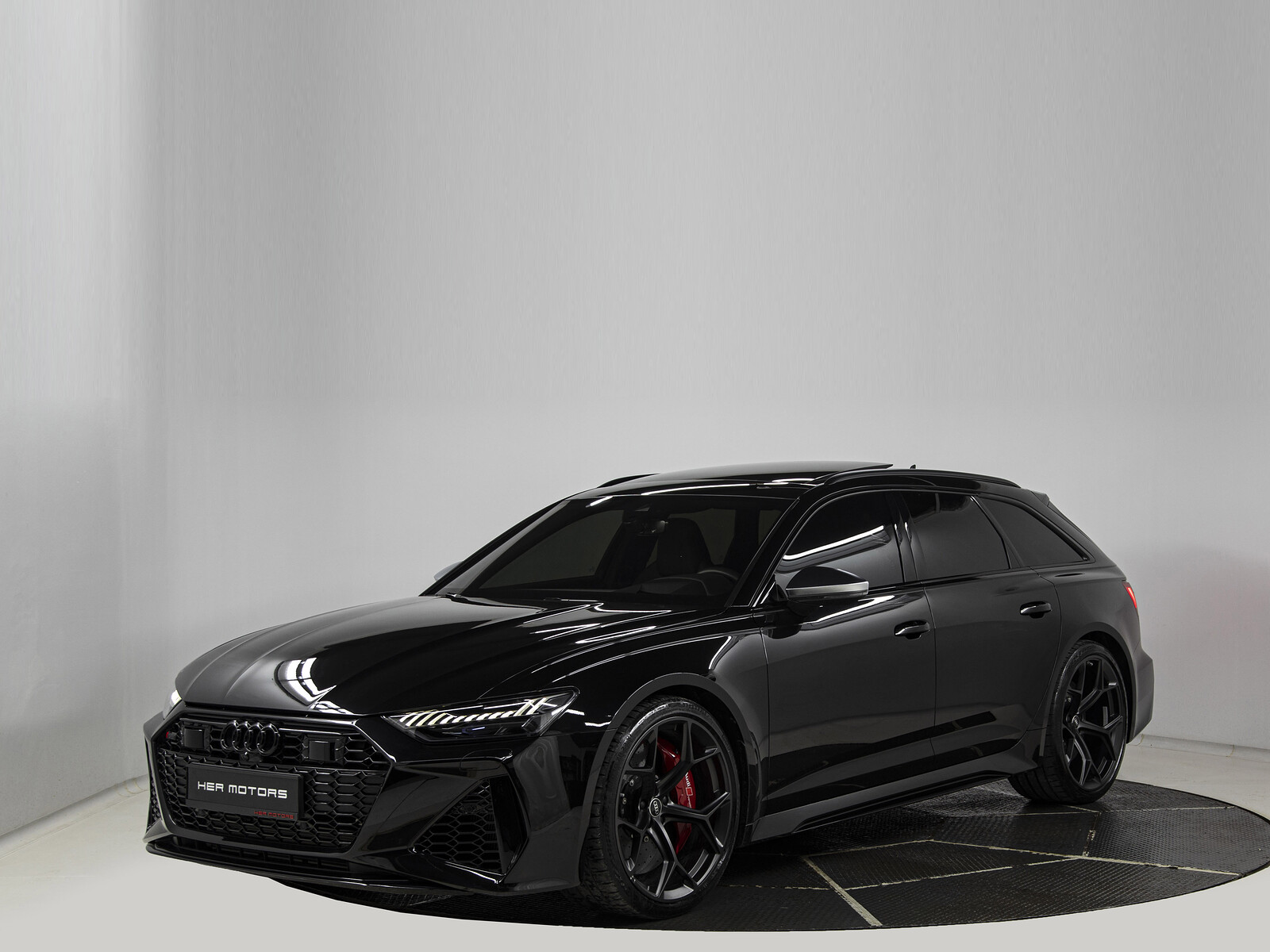 Audi  RS 64.0 TFSI QUATTRO 600 HP BANG&OLUFSEN